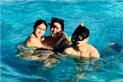 Sara Ali Khan Vacationing with Ibrahim and Amrita Singh is Family Goals, See Pics