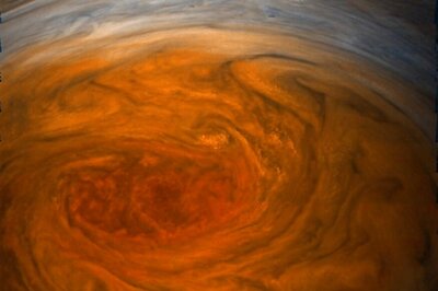 NASA's Juno Sent Back First Close-ups of Jupiter's Great Red Spot