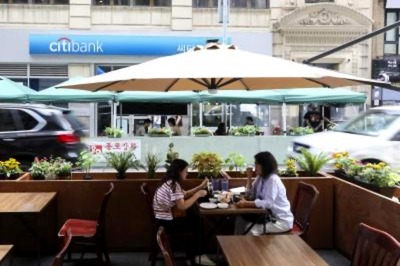 Eating Out Frequently Ups Risk of All-Cause Death: Study