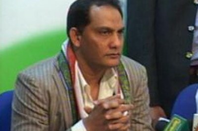 Azharuddin starts new innings, joins Congress