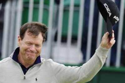 Watson defies age to stay in lead at Turnberry