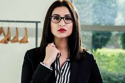 Sandeep Aur Pinky Faraar First Look : Parineeti Chopra Looks Like an Edgy Boss Lady