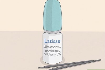 How to Grow Longer, Stronger, and Healthier Eyelashes