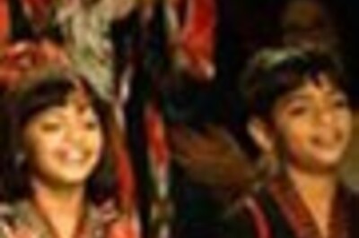 In Pics: Slumdog...'s million dollar kids walk the ramp