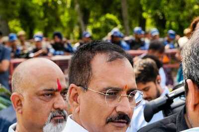 BJP Alleges 'Multi-crore Panic Button Scam', AAP Says Safety Measures in Buses Functioning Properly