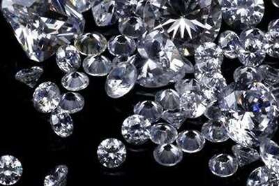 15-year-old Returns Diamonds Worth Rs 45 Lakh, Felicitated