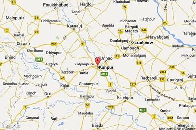 Teacher molests students during class, absconding