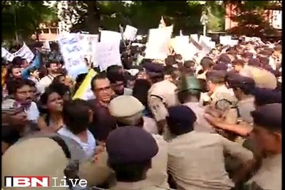 FTII management hardens stand, asks 30 students to vacate hostel rooms