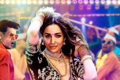 Malaika Arora Shines In The Majha Yek Number Song From Yek Number