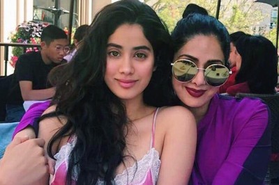 Janhvi Kapoor Says She Was Drowning in Insecurities in 2022: 'After Losing Mom, I Was Seeking...'