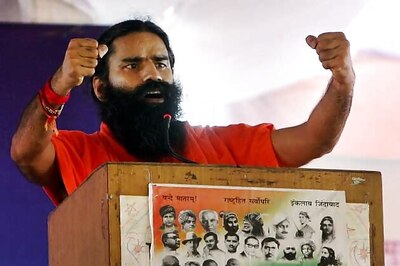 Ramdev to end fast before noon