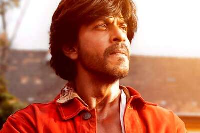 SRK Says Dunki Song Nikle The Kabhi Hum Ghar Se Made Him Emotional: 'Makes Me Think of My Parents...'