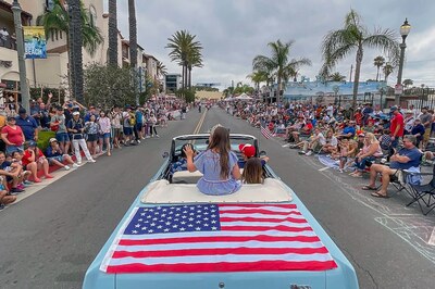 US Celebrates July 4 Under The Shadow Of Chicago Highland Park Mass Shooting