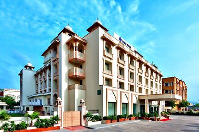 Park Regis is a terrific place to stay with key Jaipur tourists spots close by