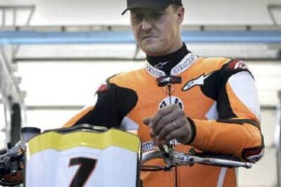 Slimmer Schumacher troubled by pain in the neck