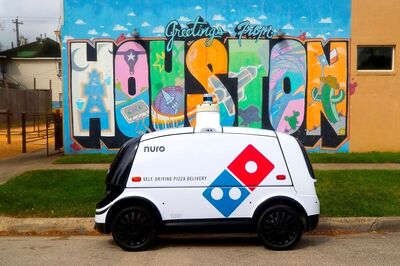 Domino's Pizza Getting Delivered By Nuro R2 Driverless Robot in Houston: What We Know