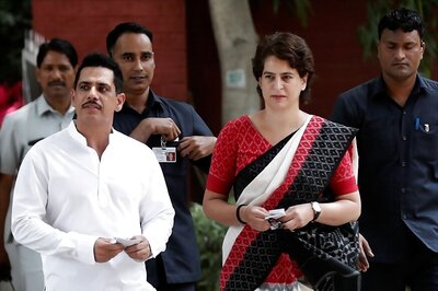 'Wife of a Fraud': UP Minister Makes Disparaging Remarks Against Priyanka Gandhi