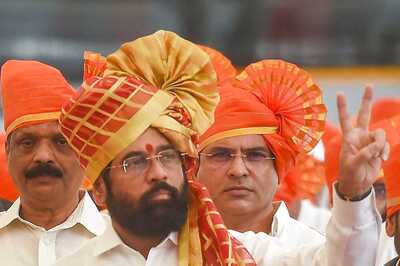 Shinde Faction MLA Threatens Sena Workers; Thackeray Supporters Complain to Police