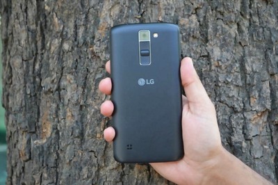 LG Electronics Posts First Quarterly Loss in 6 Years on Worst Mobile Result