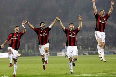 Milan and Fiorentina clash in quest for Champions League birth