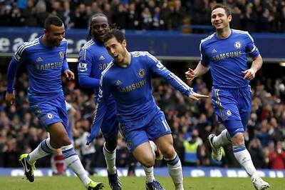 Chelsea beat West Ham 2-0 to move into 3rd position