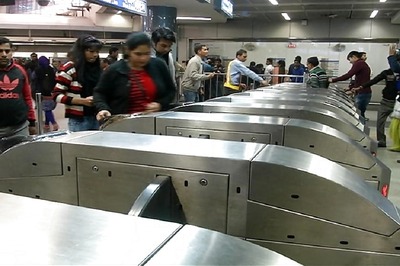 18-Year-old Held With Live Bullets at Seelampur Metro Station in New Delhi