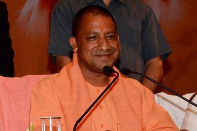 Yogi Adityanath Seeks Bank Cooperation in Implementing Loan Waiver Scheme