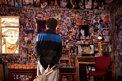 Amazing and intriguing: Shah Rukh Khan reveals 'Fan' poster