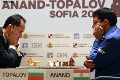 Anand beats Topalov, retains World title