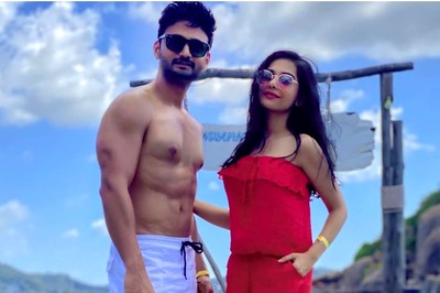 Amrita Rao Recalls RJ Anmol's Live On-air Proposal: Felt Good But Couldn't Stop Laughing