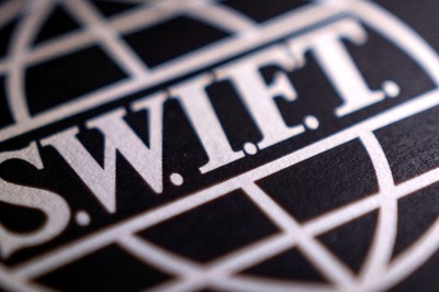 EU Still Mulling Cutting Russia from SWIFT After Fresh Appeal from Ukrainian President