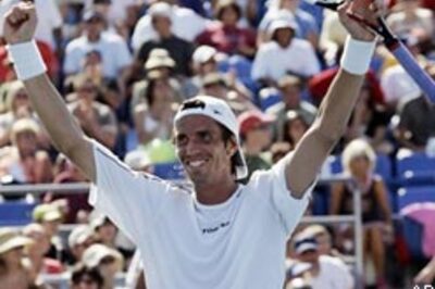 Chela, Moya, Djokovic enter quarter-finals