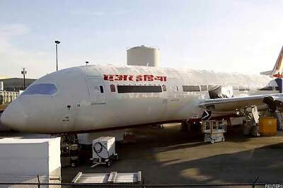 Windshield of Air India Dreamliner develops cracks