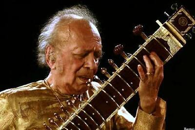 Pt Ravishankar gets Rabindranath Tagore award