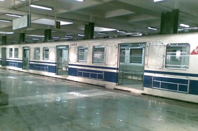 Kolkata Metro Services Hit After Woman Attempts to Commit Suicide on Tracks