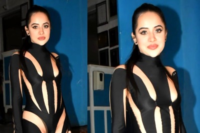 Urfi Javed Gets Brutally Trolled For Her Latest Outfit, Netizens Ask 'Thand Nahi Lagti?'