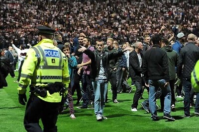 Crowd trouble mars English football's new season
