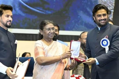 R Madhavan's Sharp And Formal Look Steals The Show At 69th National Film Awards