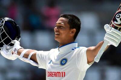 'You've What it Takes to Conquer the World': IND Legend Says Yashasvi Will Play for Country for a Long Time