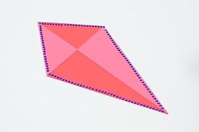 How to Decorate a Kite