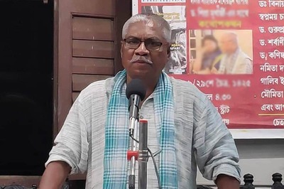 Meet Rickshaw Puller-turned-writer Manoranjan Byapari Who Was Made Chairman of Bengal's Dalit Sahitya Academy