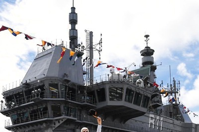 INS Vikrant Launch Collective Efforts of Past Govts: Cong, Accuses Modi of 'Hypocrisy' for Taking Credit