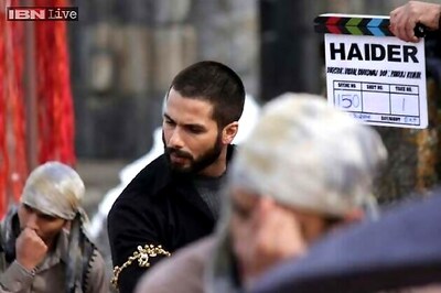 Shahid Kapoor becomes business savvy for Vishal Bhardwaj's 'Haider'