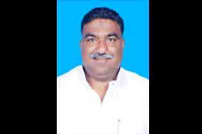 BSP MP Kadir Rana's car attacked in Muzaffarnagar, escapes unhurt
