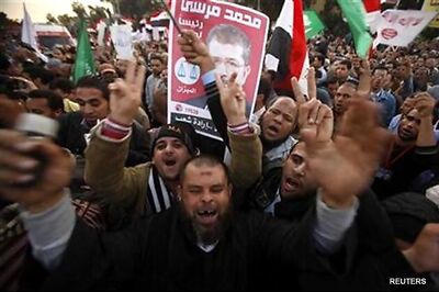 Egyptians narrowly back constitution: Official