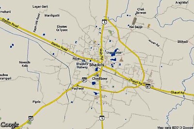 Father-son duo killed in road mishap in Bhadohi