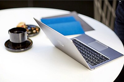 HP shows off the thinnest, lightest business-class notebook HP EliteBook