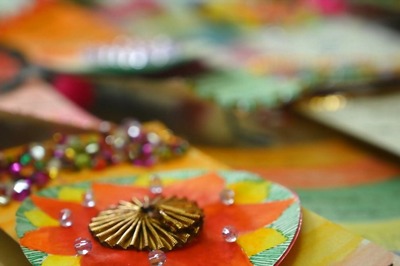 Raksha Bandhan 2024: Step-by-step Guide to Craft a Personalised Rakhi For Your Brother!