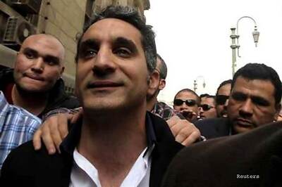 Egyptian satirist questioned for insulting Mursi