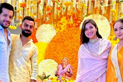 Anushka Sharma Stuns In Ethnic Wear As She Attends Ganpati Puja With Virat Kohli; See Photo